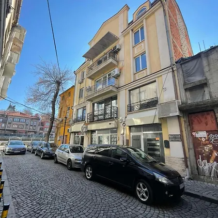 דירה Nido Cozy 3br Kapana Center פלובדיב