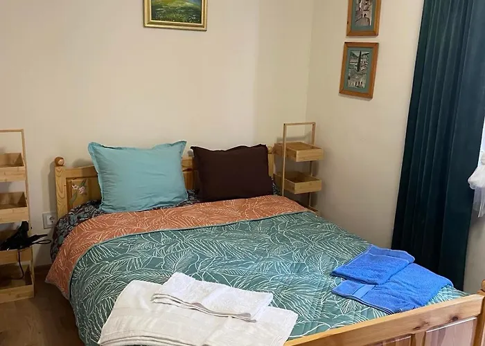 Apartment Nido Cozy 3br Kapana Center