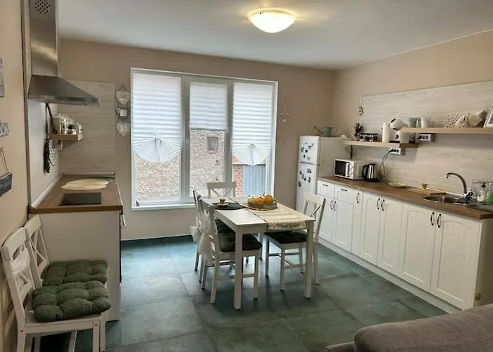 Apartment Nido Cozy 3br Kapana Center Plowdiw