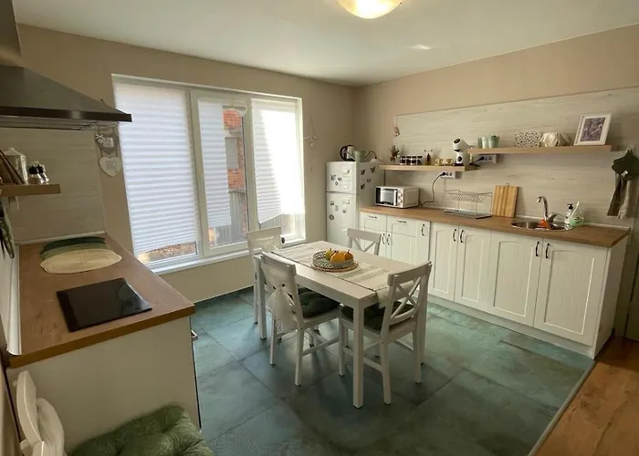 Nido Cozy 3br Kapana Center Plowdiw